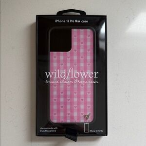 Wildflower Heart gingham Pattern Pink iPhone 12 Pro Max Case
